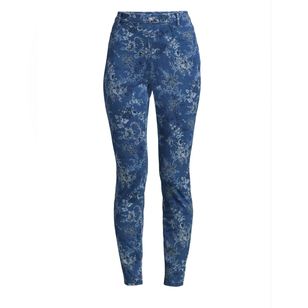 Women’s Time and Tru Denim Jeggings - NWT